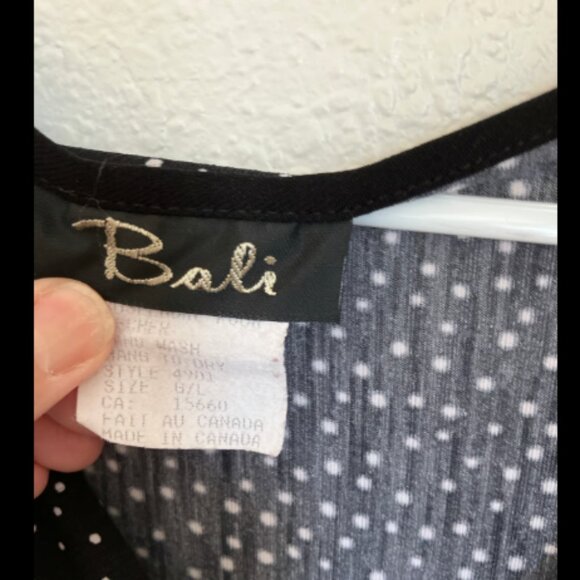 🎄3/$15 SALE 🎄Bali brand size Large Dress - Picture 4 of 5